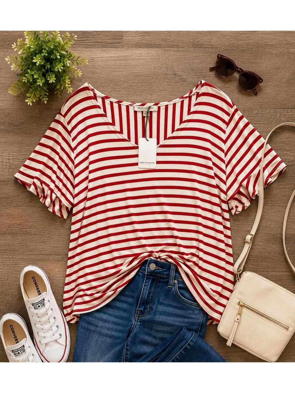 Green Envelope Los Angeles Red & Ivory Striped Flutter Sleeve Top Women’s 1X